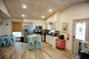 Ami Beach Shack